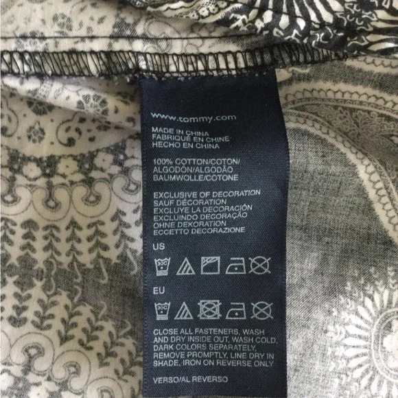 Tommy‎ Hilfiger Paisley Button-Up Shirt, Size M - Picture 7 of 7